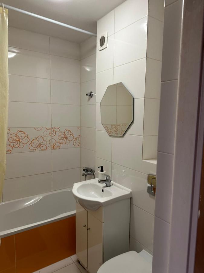 Coser Apartamenty III Varşovia Exterior foto